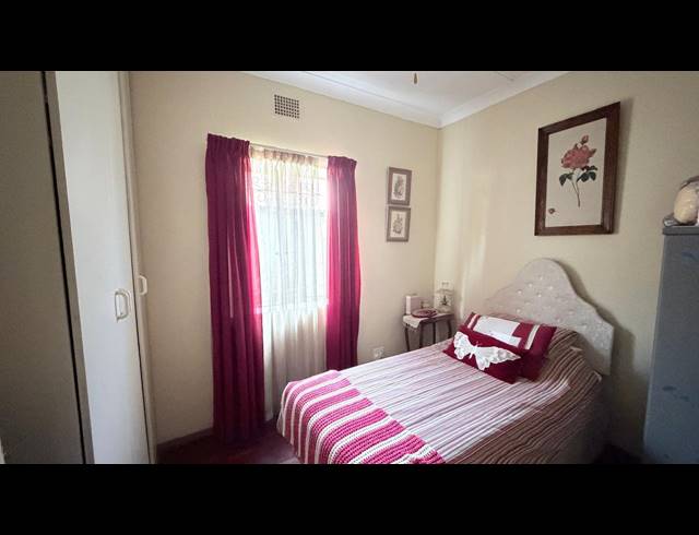 4 BEDROOM HOUSE FOR SALE IN MOREGLOED